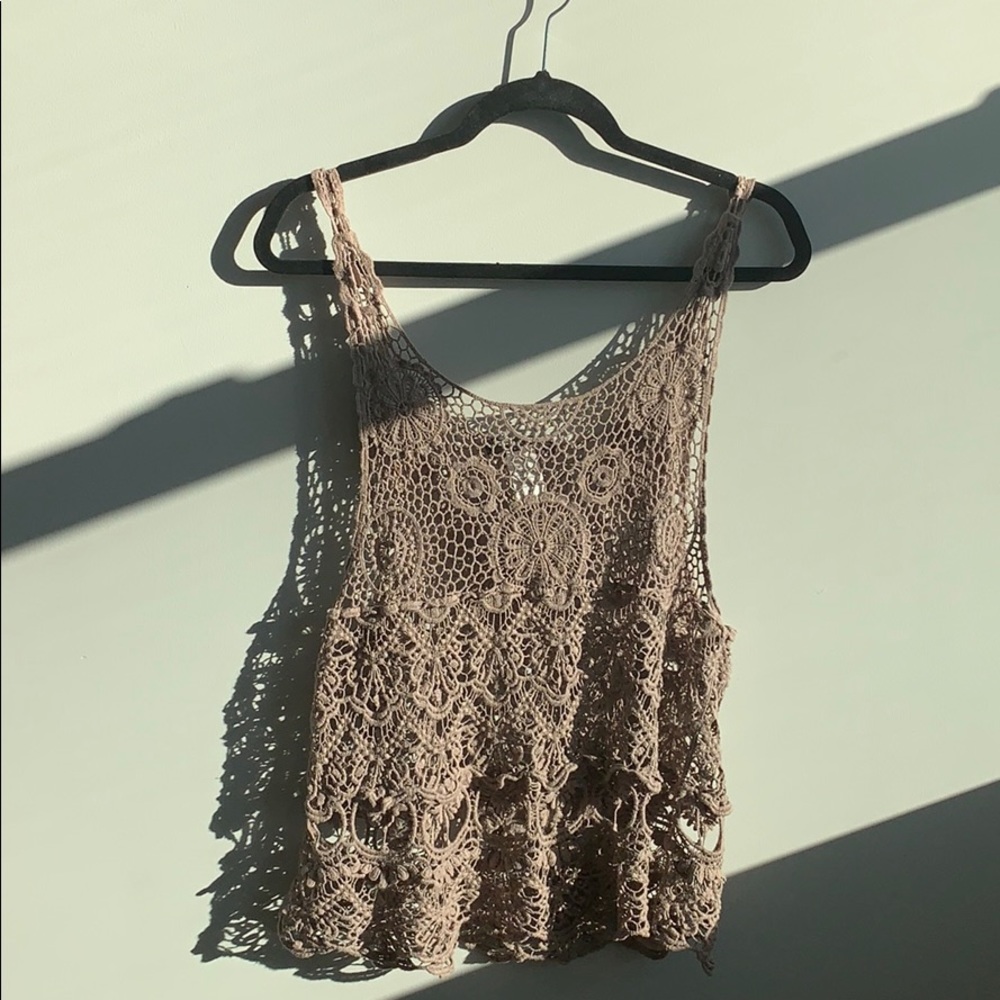 🆕 𝐁𝐮𝐜𝐤𝐥𝐞 ℂ𝕣𝕠𝕔𝕙𝕖𝕥 𝕋𝕒𝕟𝕜 - Picture 2 of 8